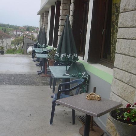 Chambre D'Hote La Frezelle Rouvres-la-Chetive Bagian luar foto
